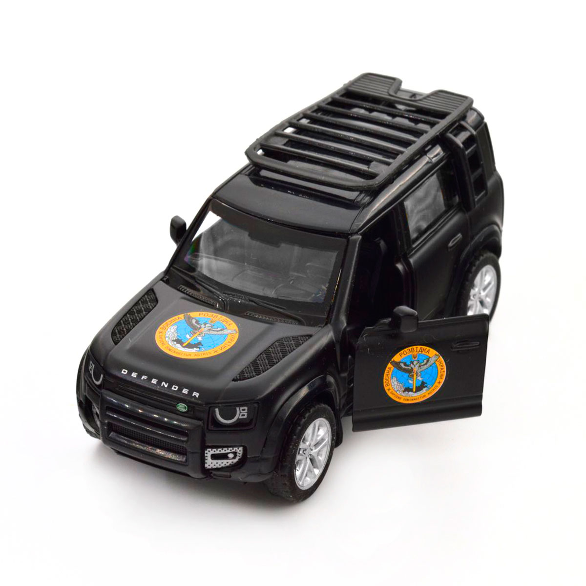 Колекційна автомодель TechnoDrive Land Rover Defender 110 ГУР МО Шеврони Героїв 1:43 — превʼю 16