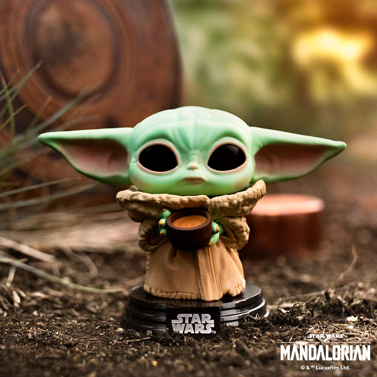 Колекційна ігрова фігурка The Mandalorian Grogu - Funko Pop Малюк з чашкою — превʼю 5