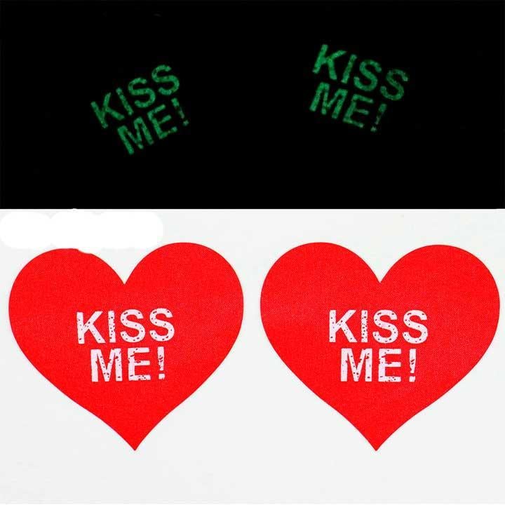 Світлові вінілові наклейки на соски 'Kiss Me!' для звабливого образу One size Червоний