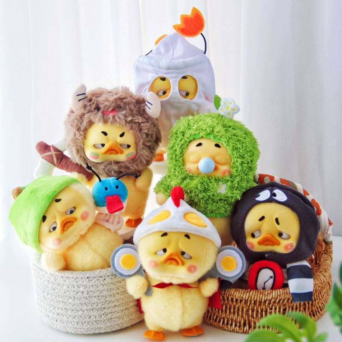 М'яка іграшка Upset Duck – Справжнє Я (True Self) – серія 1983toys — превʼю 4
