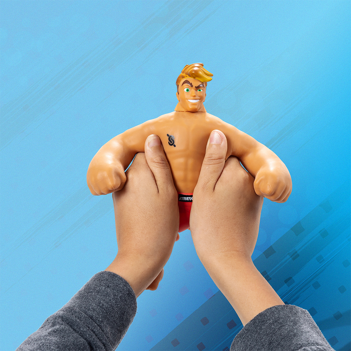 Стретч-іграшка Боєць Стронг серії Stretch Armstrong для хлопчиків та дівчаток — превʼю 2