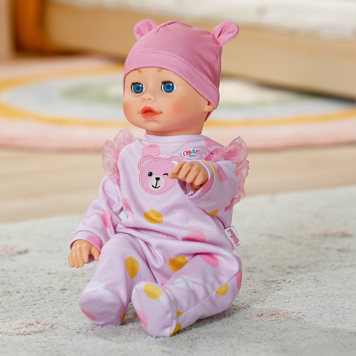 Інтерактивна лялька Baby Born Емілі Перші кроки 43 см — превʼю 3