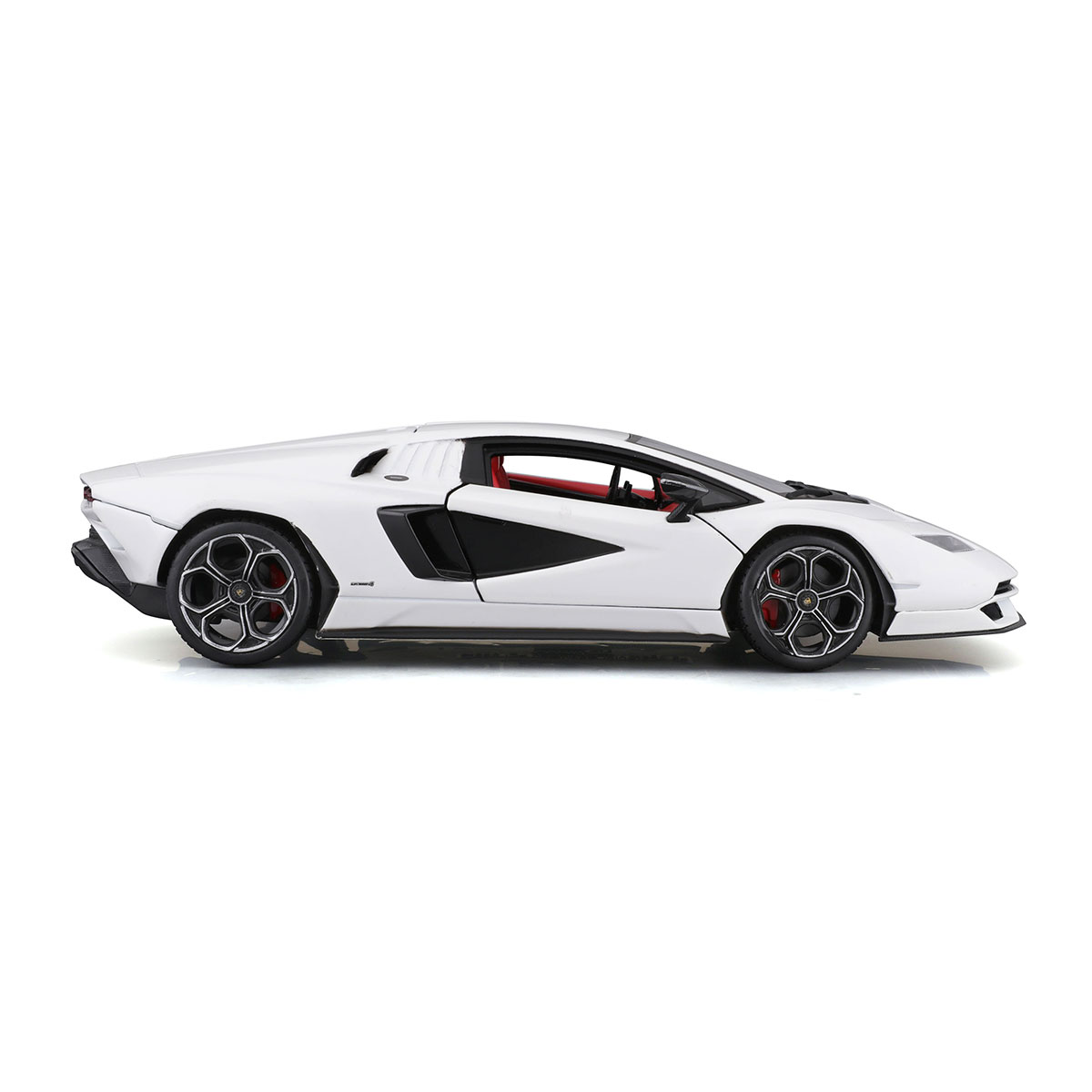 Автомодель Lamborghini Countach LPI 800-4 Bburago 1:24 металева — превʼю 3