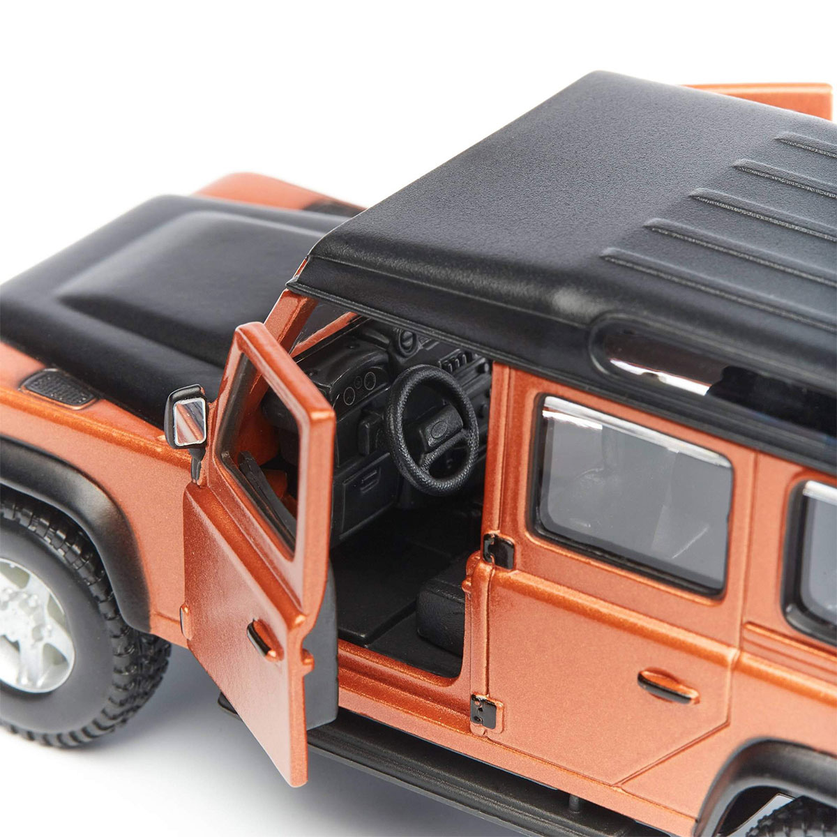 Автомодель Land Rover Defender 110 Bburago 1:32 металева — превʼю 9