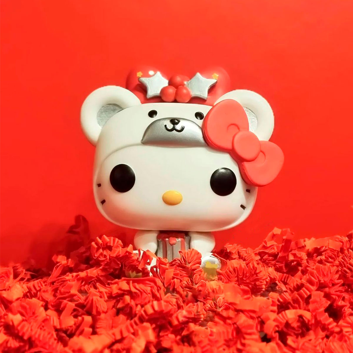 Колекційна ігрова фігурка Funko Pop - Hello Kitty у костюмі ведмедя Багатоколірна — превʼю 4