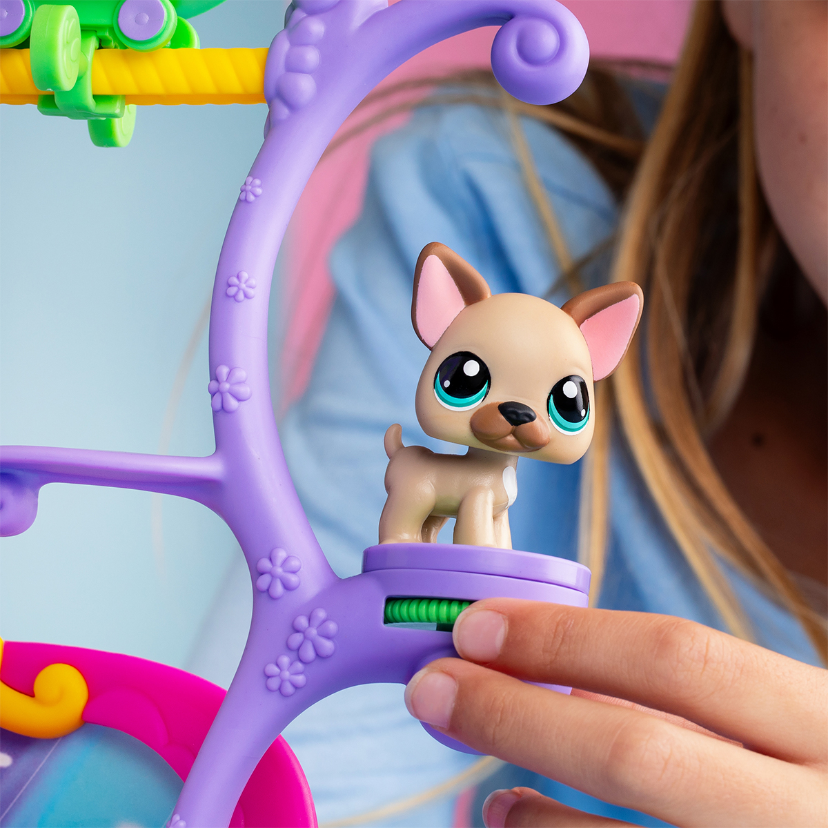 Ігровий набір Шоу талантів Hasbro Littlest Pet Shop з двома фігурками — превʼю 4