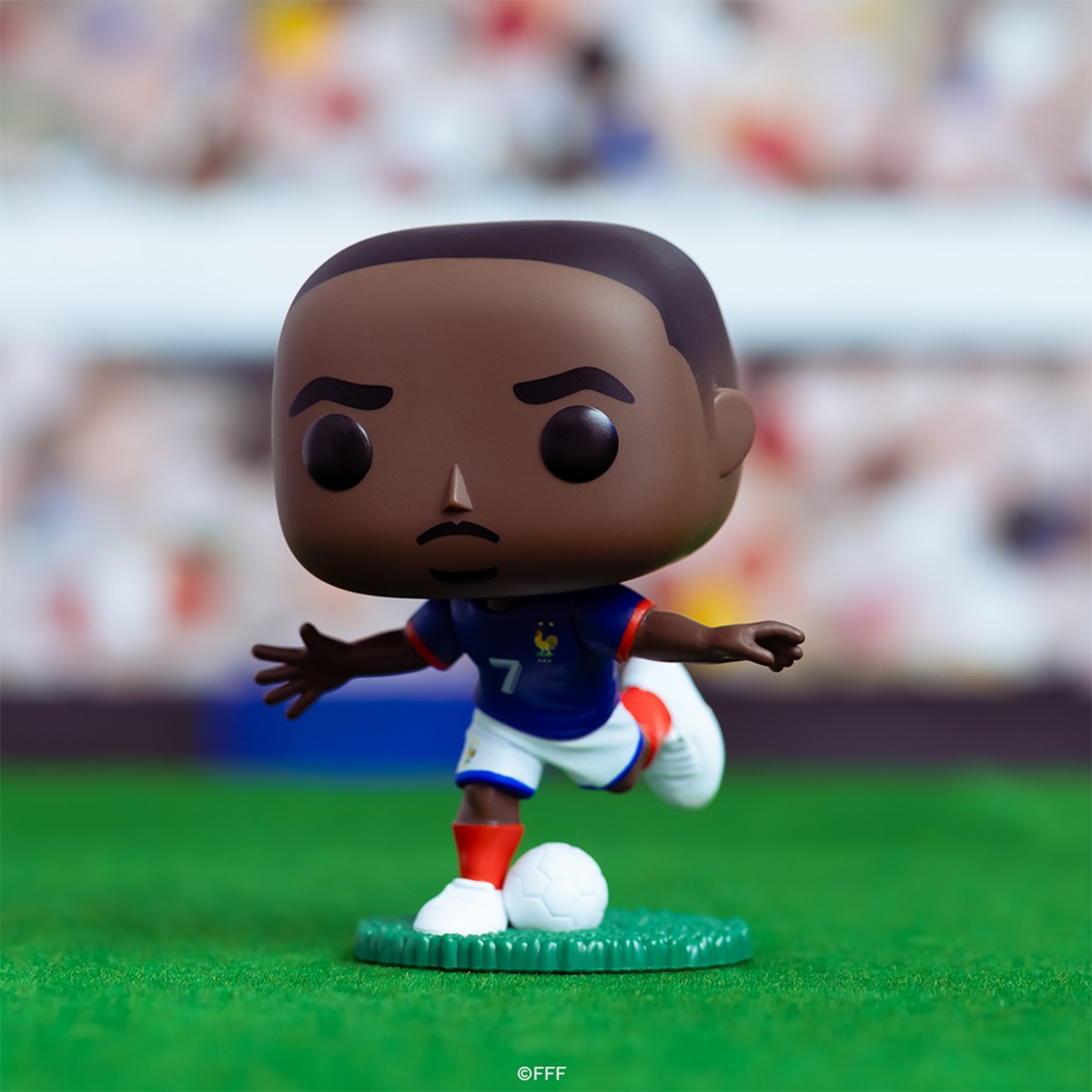 Ігрова колекційна фігурка Футбол Ousmane Dembele Funko POP Усман Дембеле Мультиколір — превʼю 3