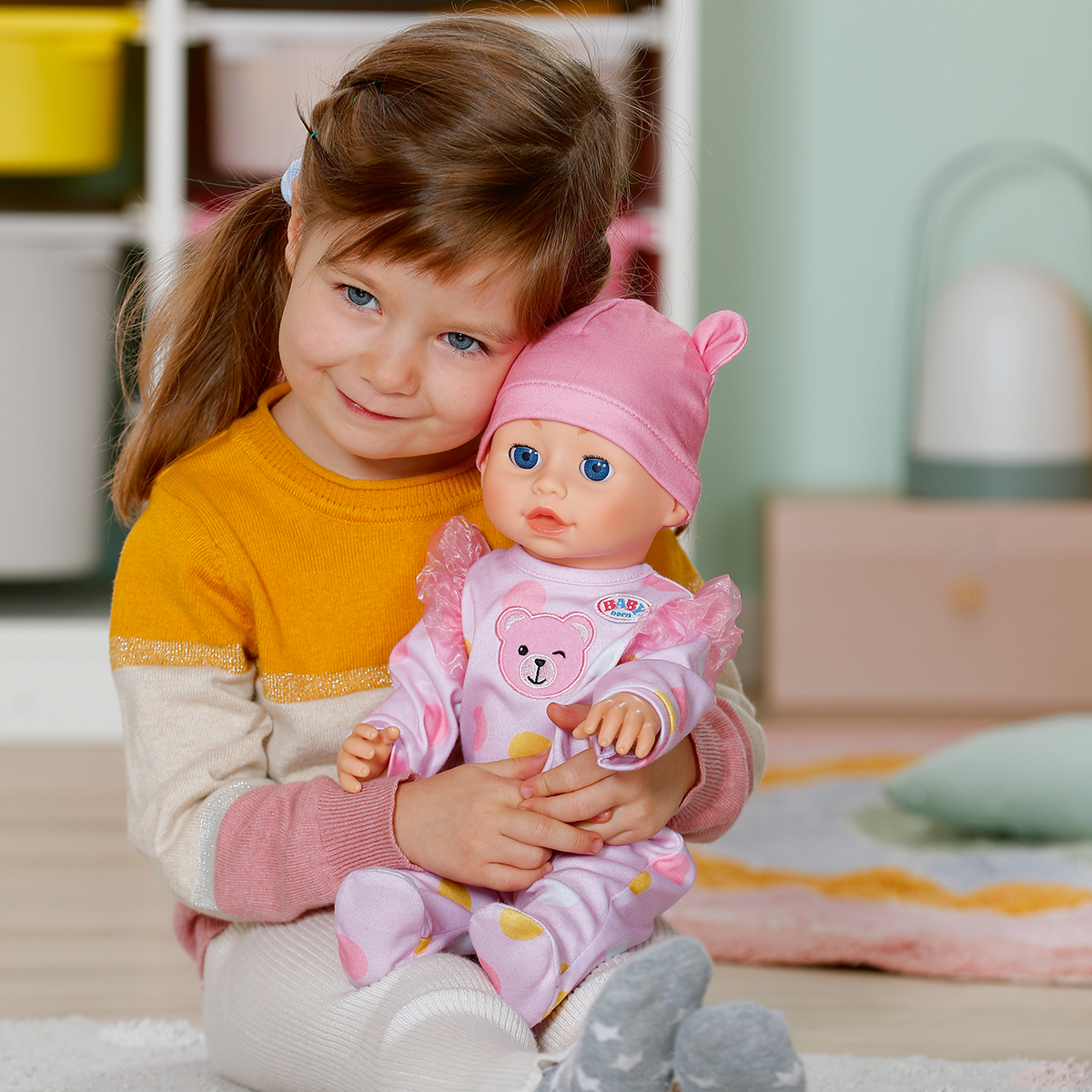 Інтерактивна лялька Baby Born Емілі Перші кроки 43 см — превʼю 8