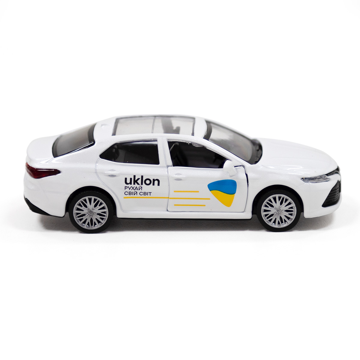 Автомодель TechnoDrive Toyota Camry Uklon металева Біла — превʼю 7