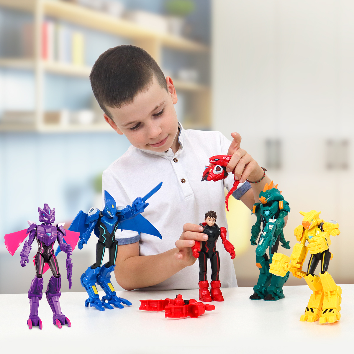 Фігурка Dinoster Тріна 20 см з дино-костюмом — превʼю 9