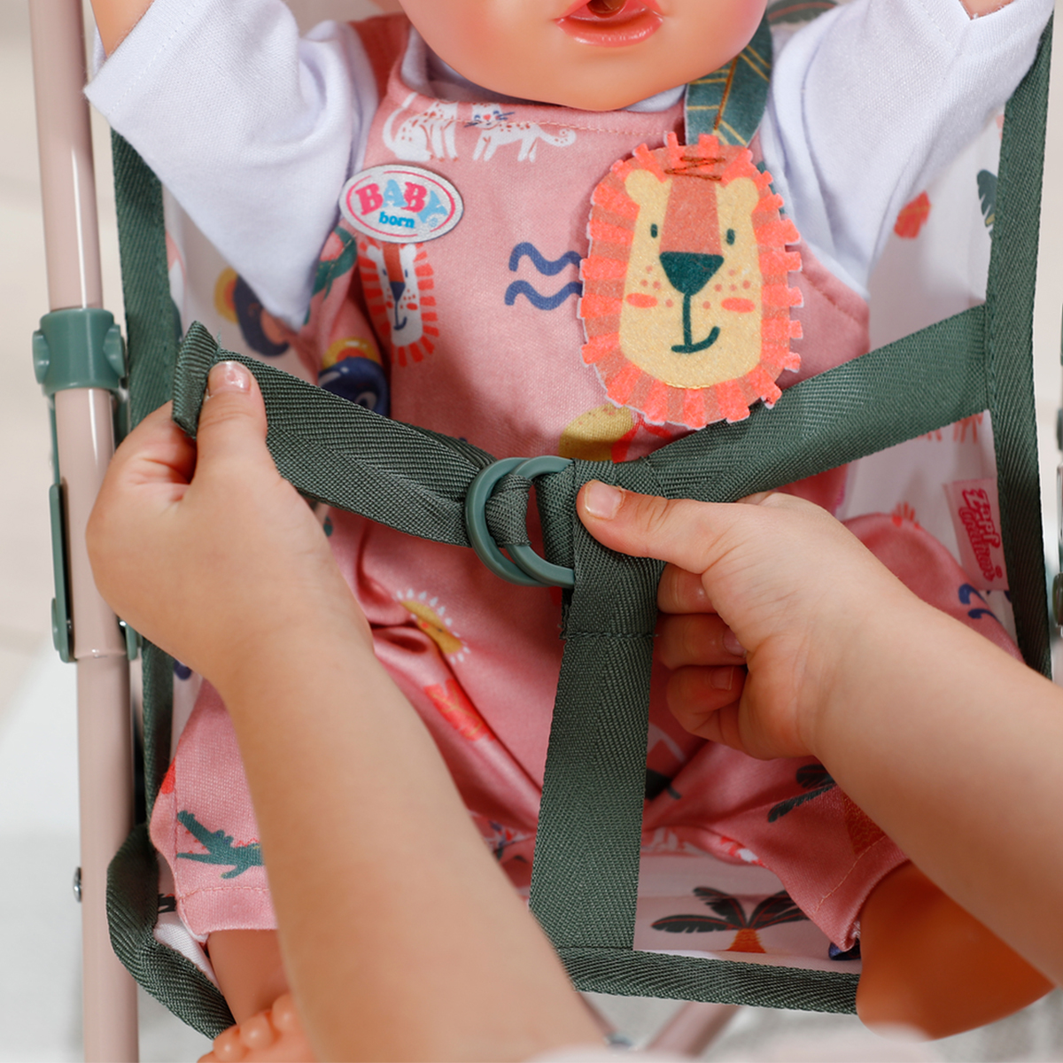 Візочок для ляльки BABY BORN Тропіки з ременями безпеки 53 см — превʼю 6