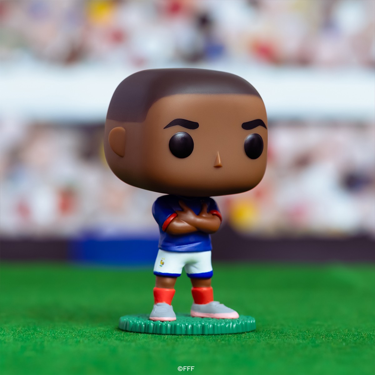 Ігрова колекційна фігурка Funko POP Football Kylian Mbappe Франція Різнокольорова — превʼю 3