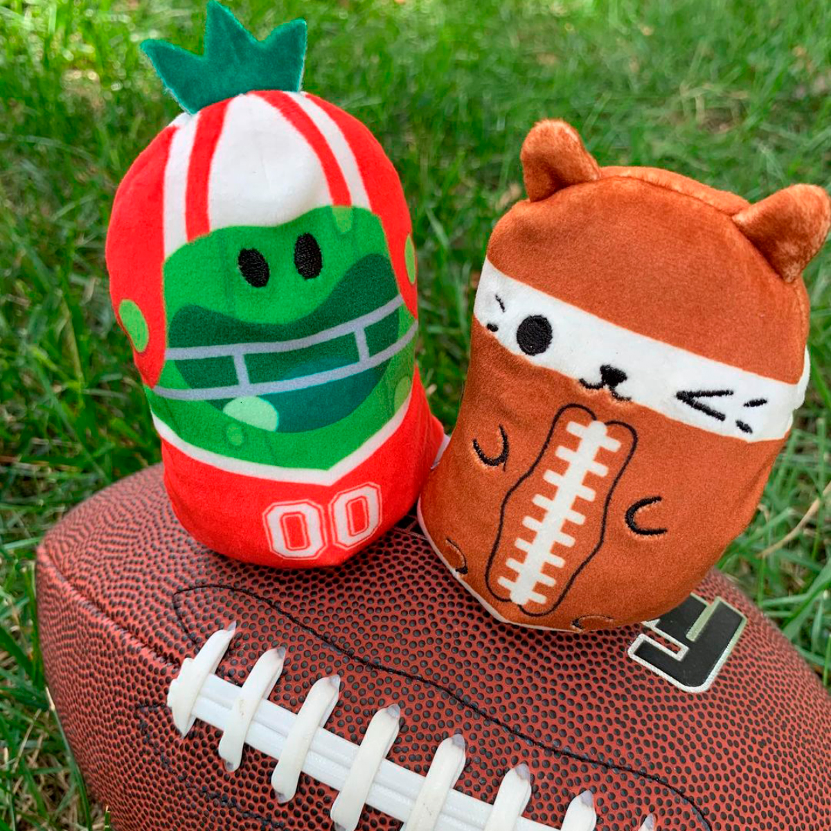 М'яка іграшка Cats Vs Pickles – Котик та огірок Спортсмени – Cats Vs Pickles — превʼю 6