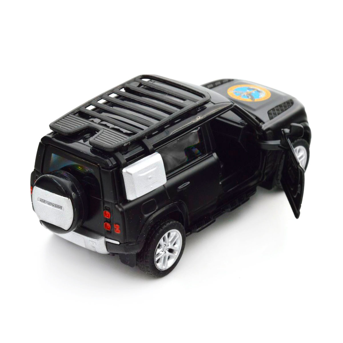 Колекційна автомодель TechnoDrive Land Rover Defender 110 ГУР МО Шеврони Героїв 1:43 — превʼю 2
